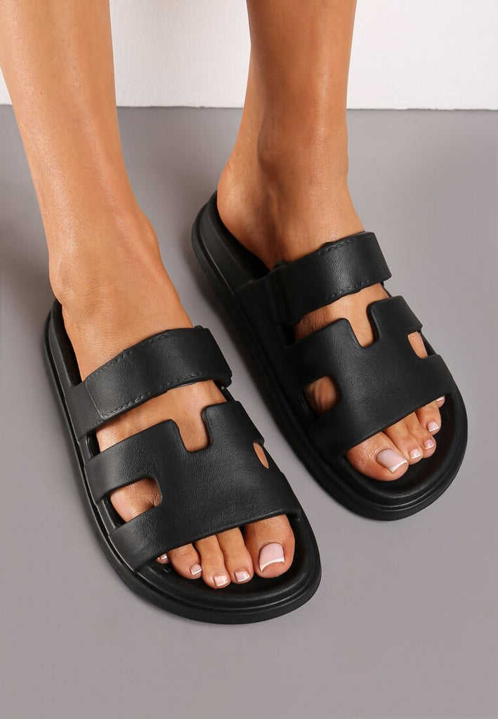 Foam Pool Flip-Flops -Black