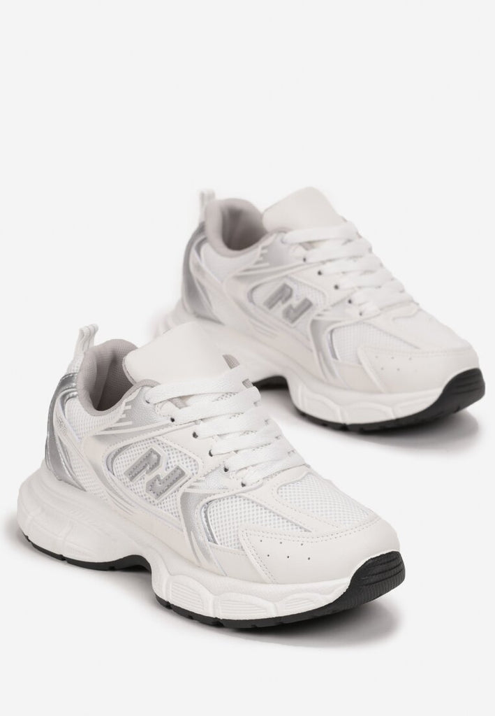 Sneakers -White