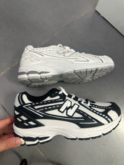 Sneakers Panel Design -Black