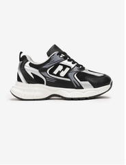 Chunky Comfortable Sneakers -Black\Silver