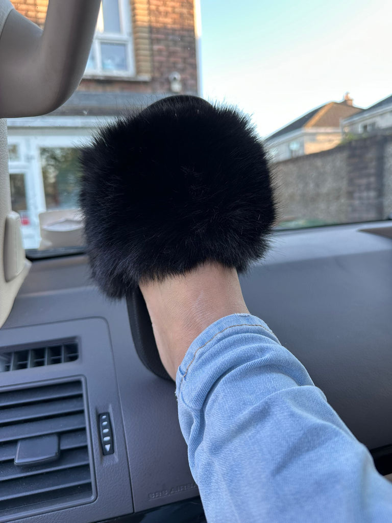 Faux Fur Sliders -Black