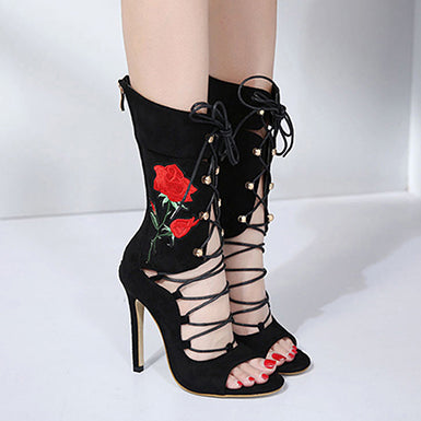 Heeled Boots Lace up -Black