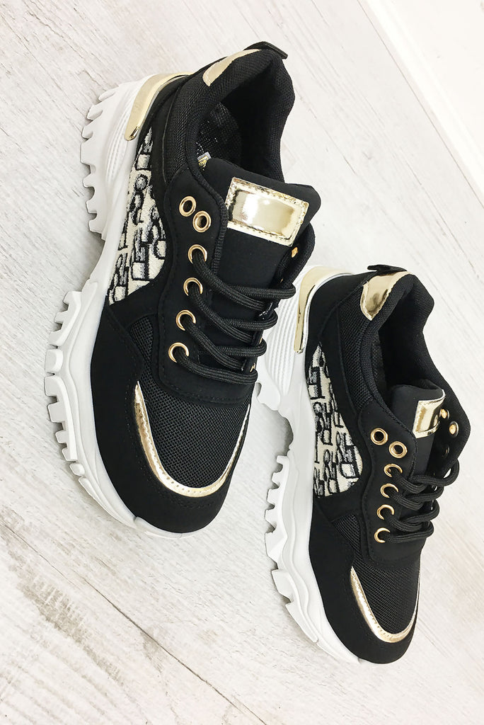 PRINTED CHUNKY MESH TRAINER -BLACK